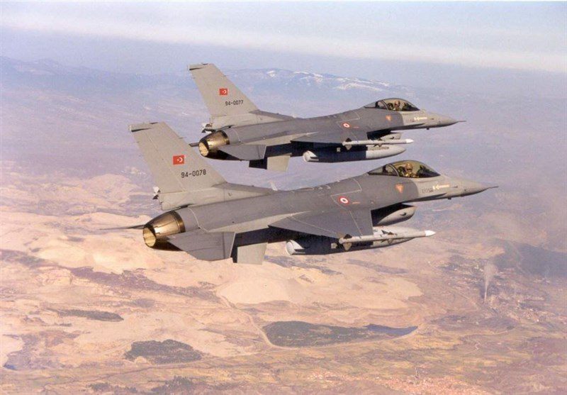 تداوم بمباران مواضع پ.ک.ک در شمال عراق