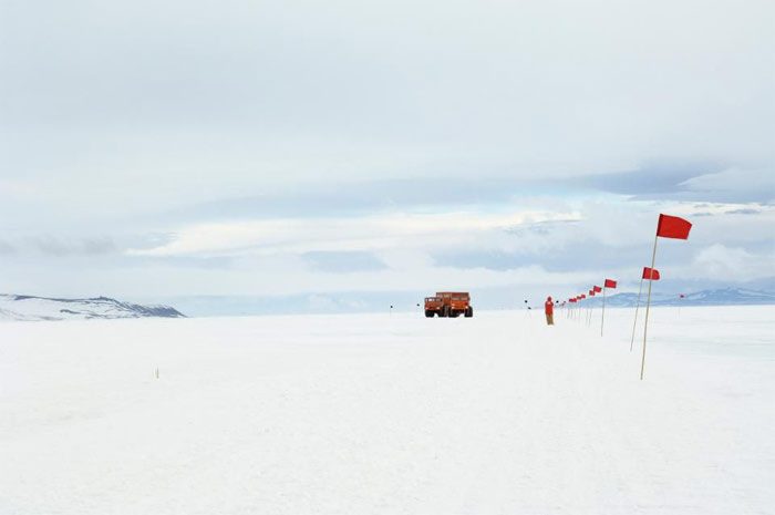 قطب جنوب / antarctica ice shelf