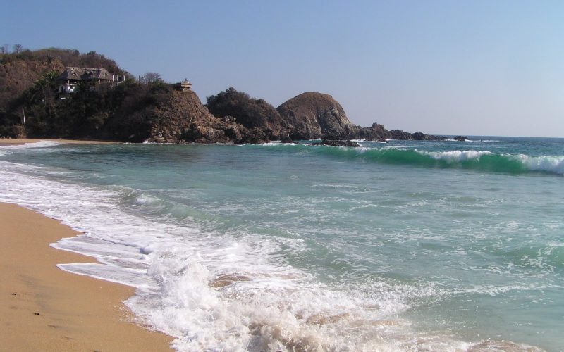 ساحل Playa zipolite