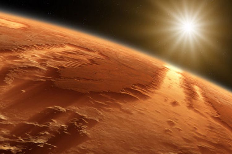 دانشمندان اثراتی از آب جاری روی سطح مریخ پیدا کرده‌اند