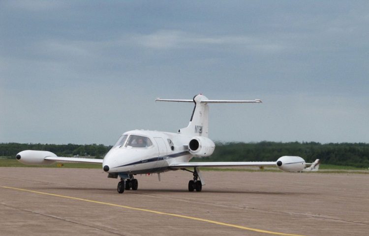 Learjet 23