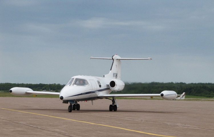 Learjet 23