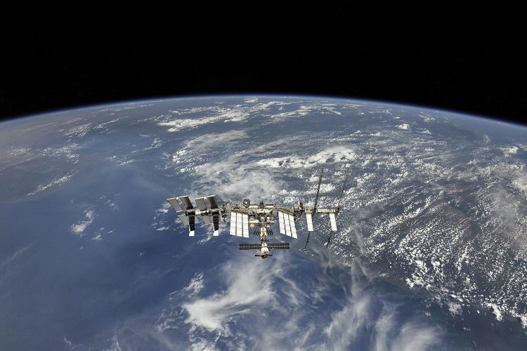 ایستگاه فضایی بین المللی ۲۰ سالگی خود را در فضا جشن گرفت