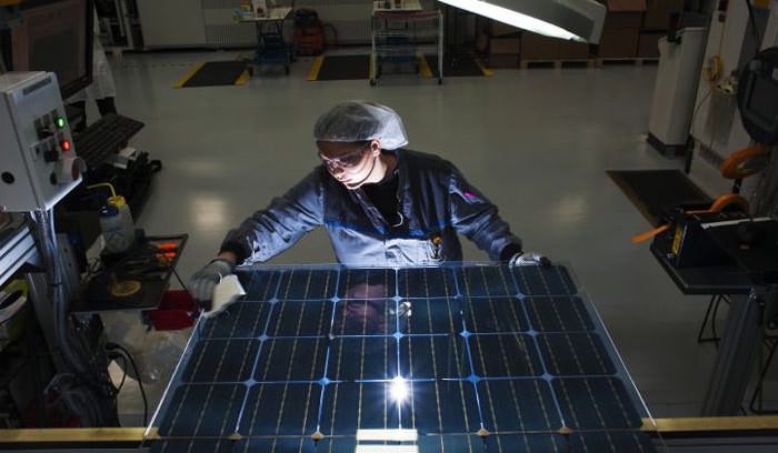 پنل خورشیدی / Solar panel