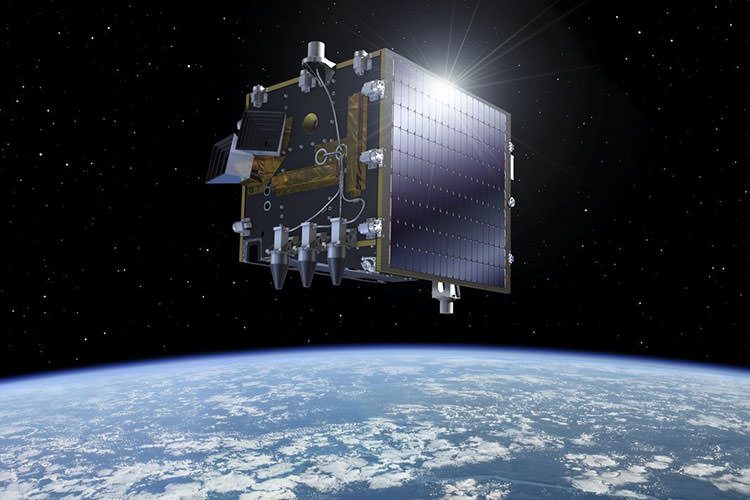 ماهواره‌ مصباح بر سر دوراهی؛ انتقال به موزه یا پرتاب به فضا