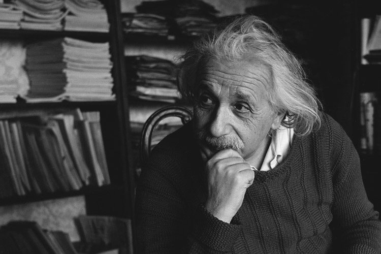 بزرگ ترین اشتباه اینشتین