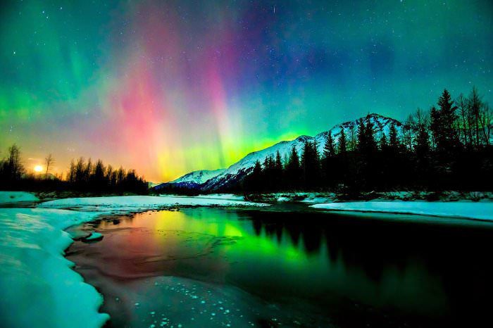 ALASKA AURORA LANDSCAPE