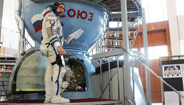 پیرترین راه‌پیمای فضایی جهان در سن 59 سالگی عازم فضا است