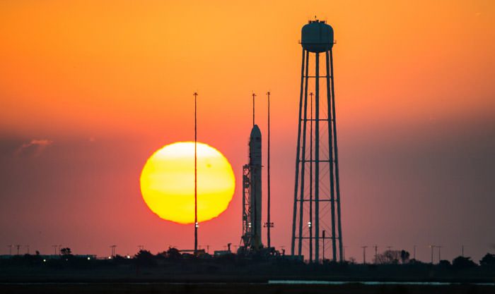 orb3-cygnus-orbital-science-sunset