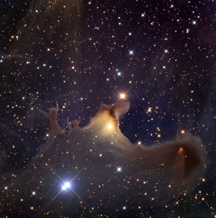 spooky-space-photos-halloween-ghost-nebula